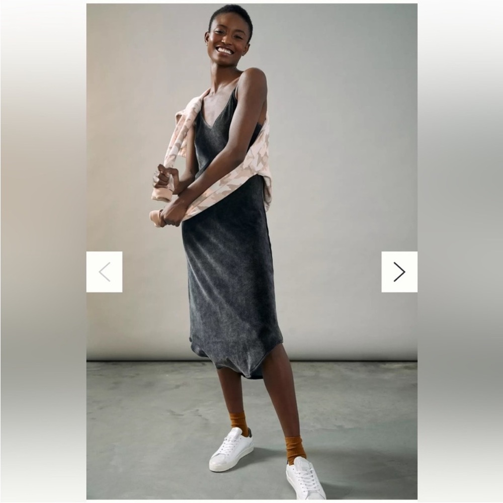 Anthropologie cloth and stone midi dress